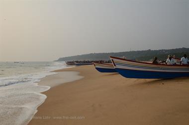 Fishing fleet, Chowara Beach,_DSC_9641_H600